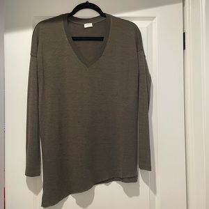 Wilfred V-neck Sweater